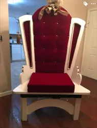 Santa’s Throne Chair
